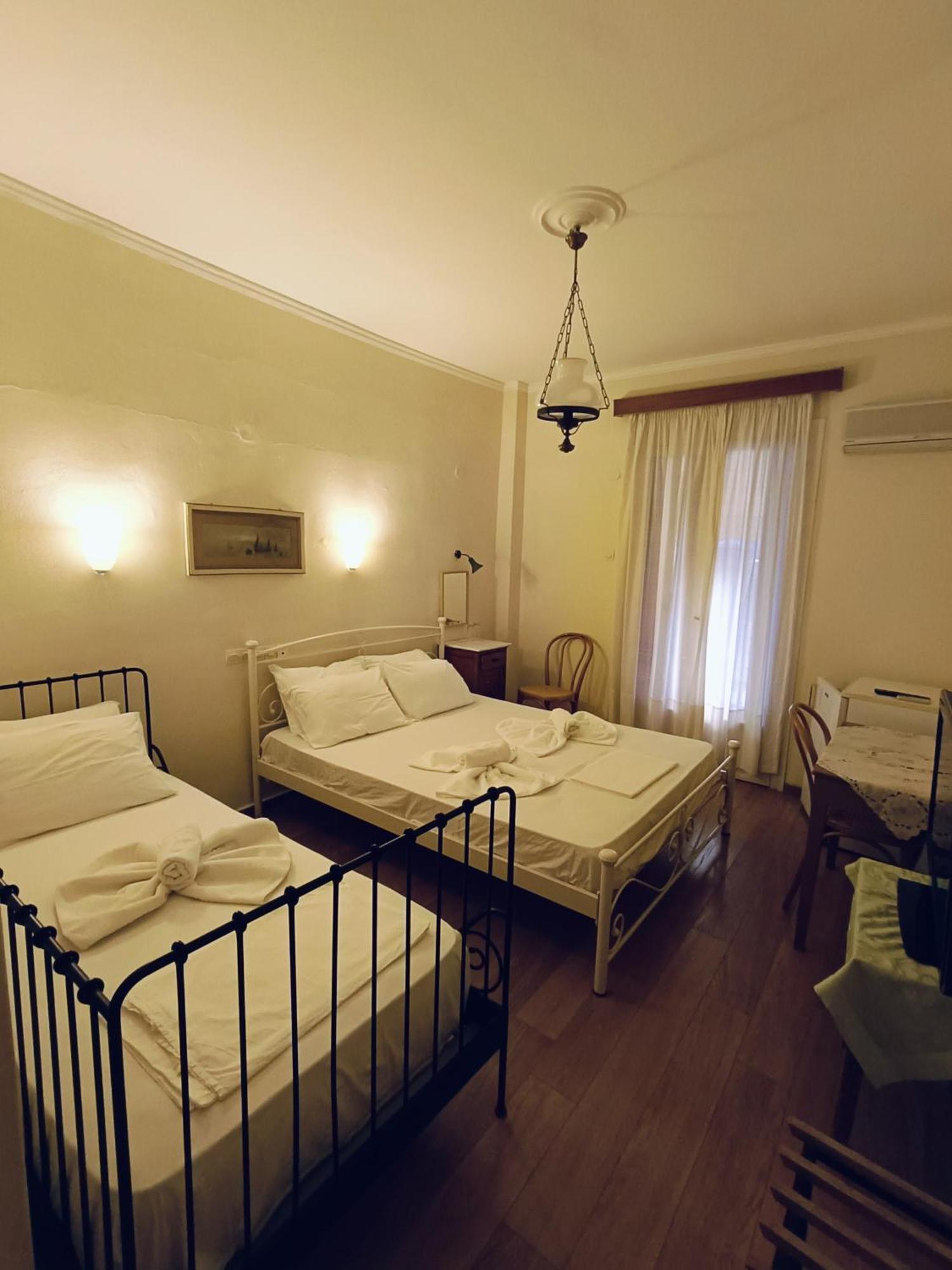 Anesis Hotel Loutra Edipsou  ภายนอก รูปภาพ