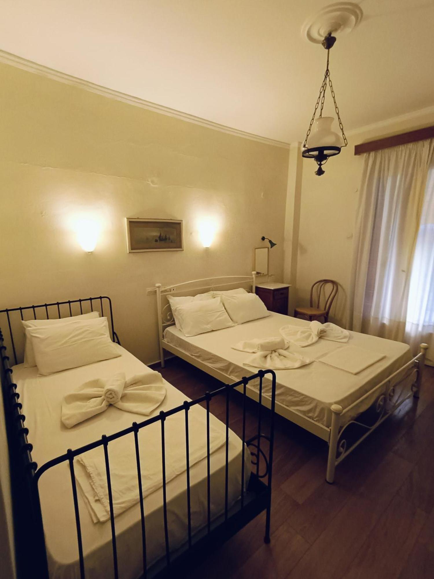 Anesis Hotel Loutra Edipsou  ภายนอก รูปภาพ