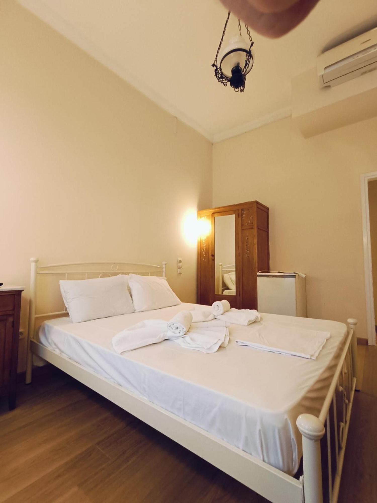 Anesis Hotel Loutra Edipsou  ภายนอก รูปภาพ