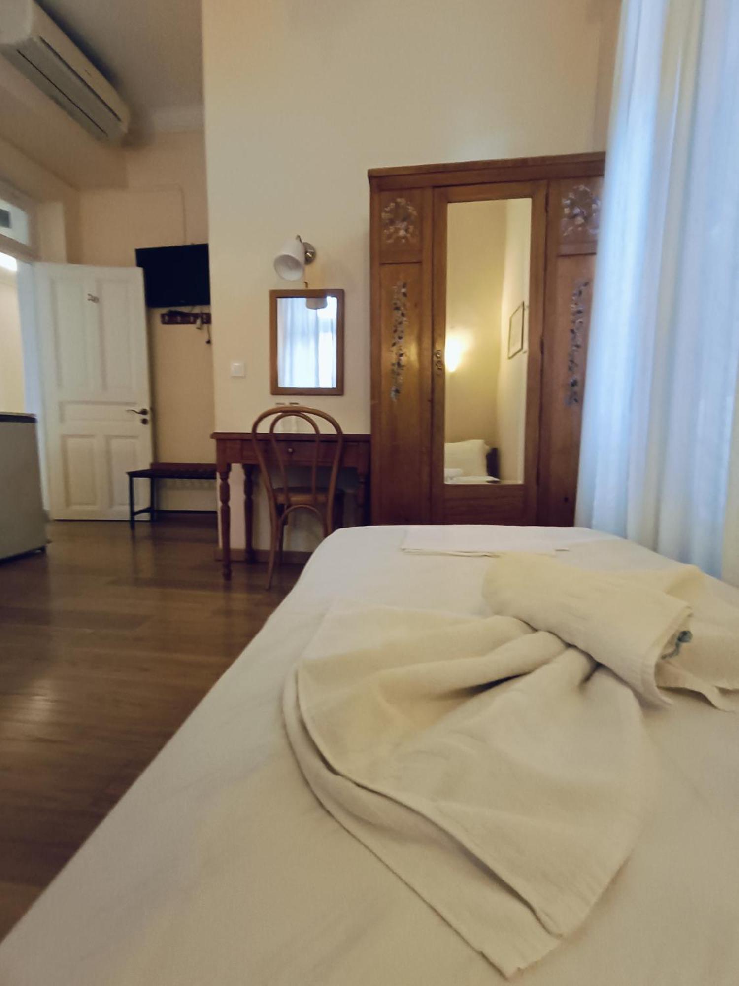 Anesis Hotel Loutra Edipsou  ภายนอก รูปภาพ