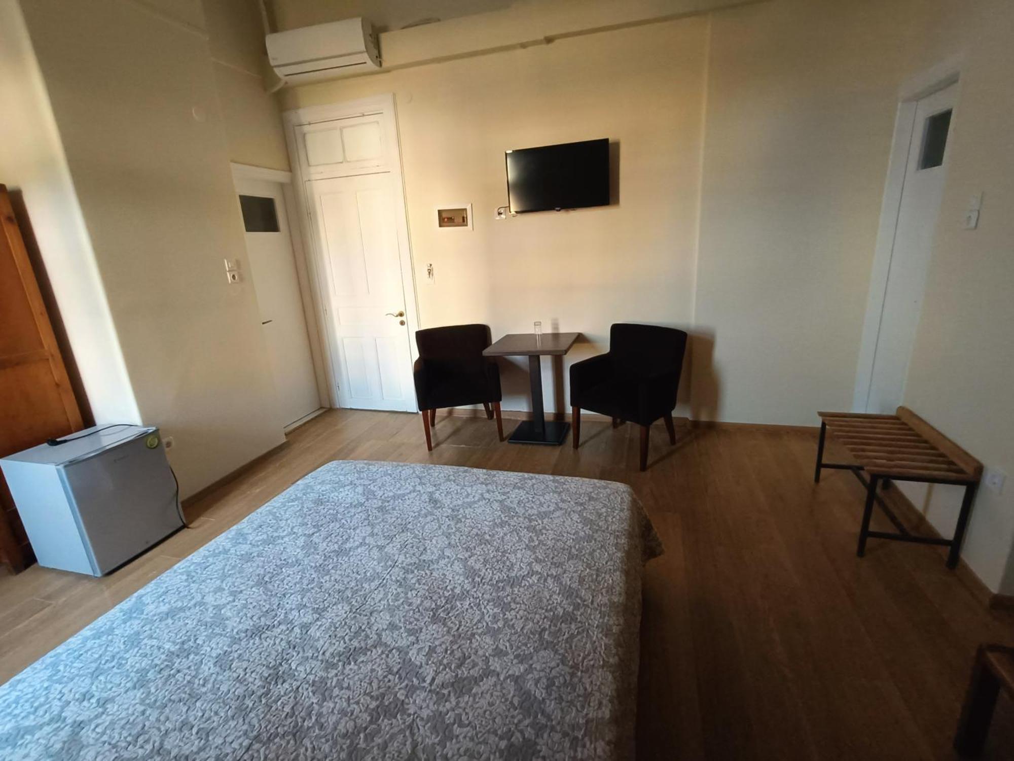 Anesis Hotel Loutra Edipsou  ภายนอก รูปภาพ