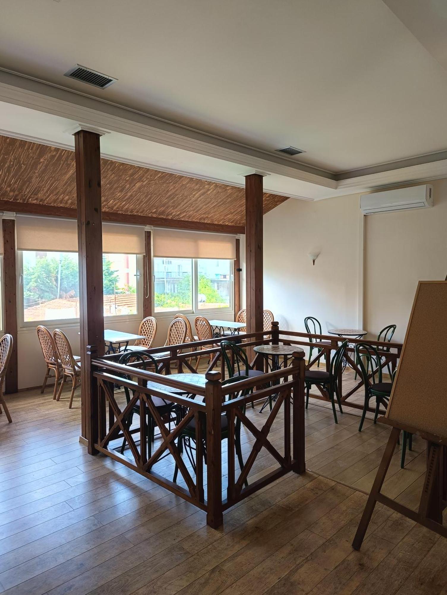 Anesis Hotel Loutra Edipsou  ภายนอก รูปภาพ